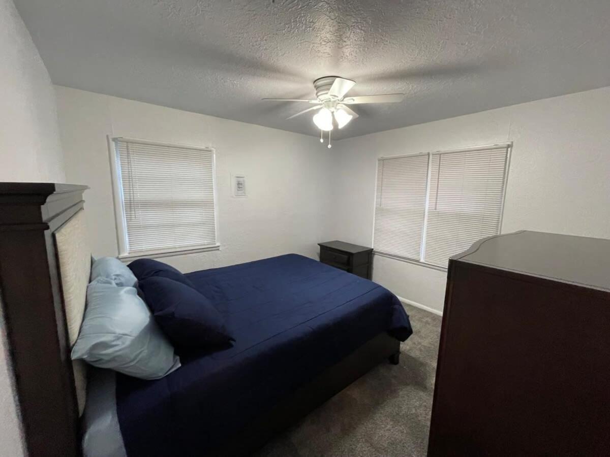 Cozy 3-Bedroom, 1-Bath Home Close To Fort Sill Lawton Exterior foto